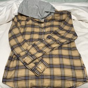 Men’s plaid sweater